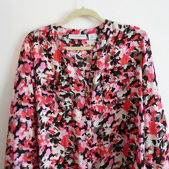 Sag Harbor Womans Abstract 1X - Picture 3 of 5